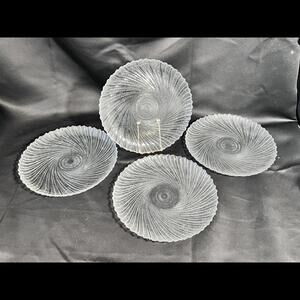 Set Of 4 Arcoroc France Seabreeze Swirl 10” Dinner Plates Clear Glass Scalloped